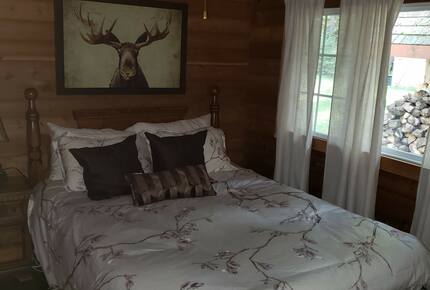 Sunset Luxury Cottage - Minden, Canada