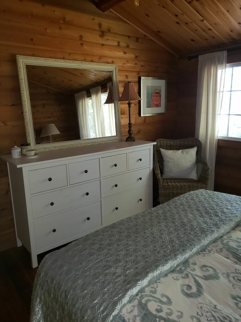 Sunset Luxury Cottage - Minden, Canada