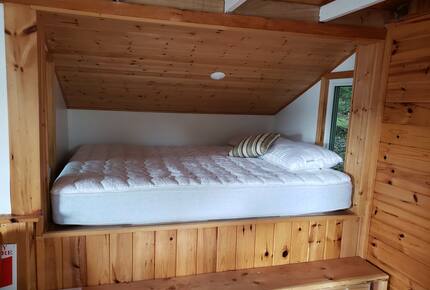 Sunset Luxury Cottage - Minden, Canada