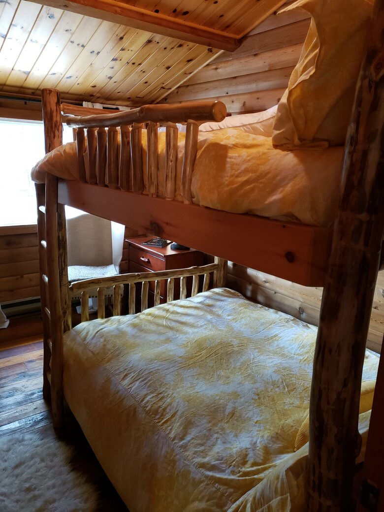 Sunset Luxury Cottage - Minden, Canada