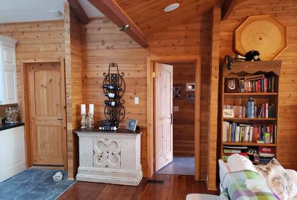 Sunset Luxury Cottage - Minden, Canada