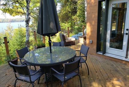 Sunset Luxury Cottage - Minden, Canada