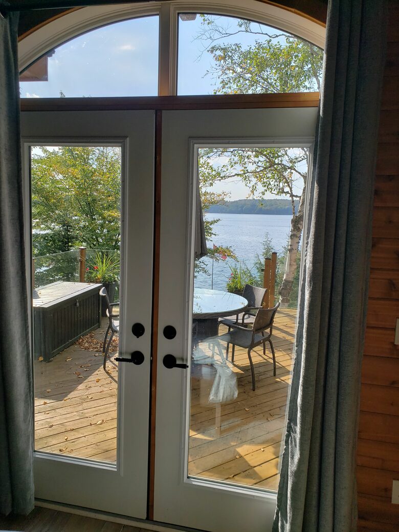 Sunset Luxury Cottage - Minden, Canada