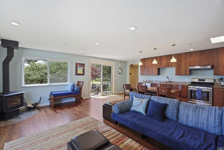 Oyster Cove Cottage - Tomales Bay, California