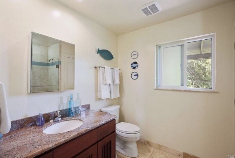 Oyster Cove Cottage - Tomales Bay, California