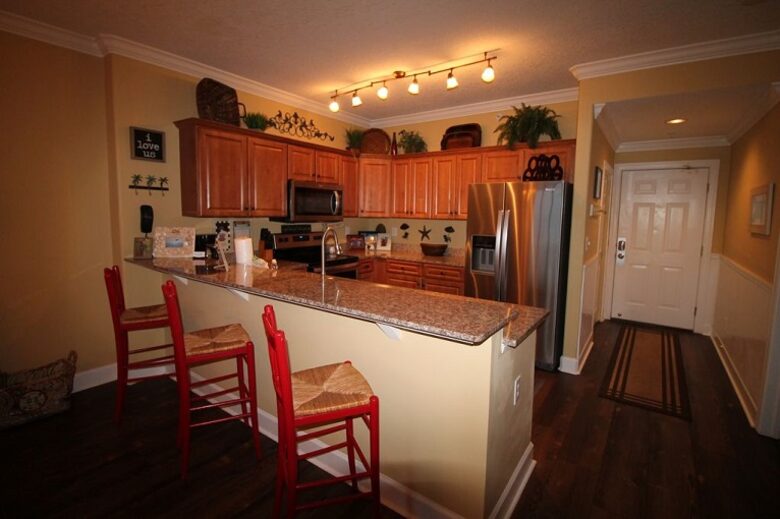 Panama City Beach Oceanfront Upper Floor Condo - Panama City Beach, Florida