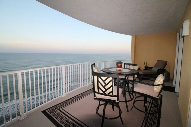 Panama City Beach Oceanfront Upper Floor Condo - Panama City Beach, Florida