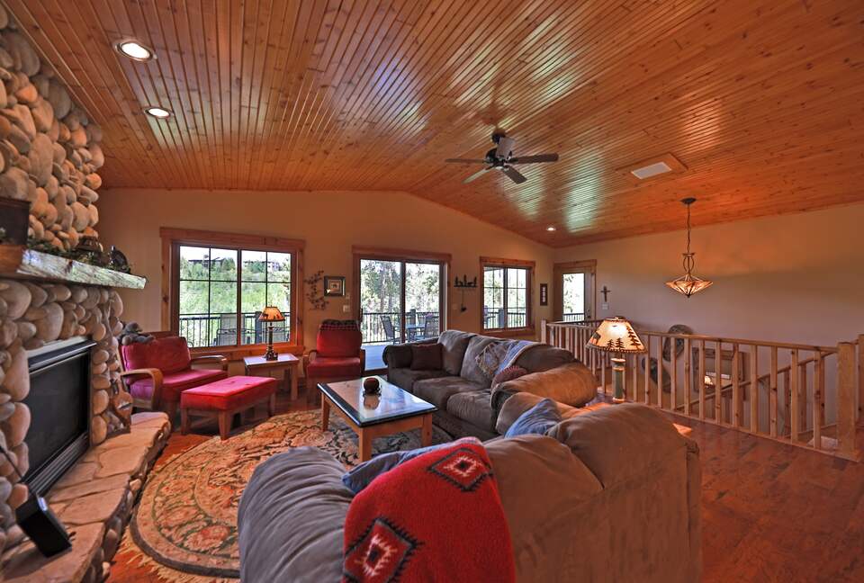 Moose Ponds Vacation Home - Close to Ski Granby and Winter Park! - Grand Lake, Colorado