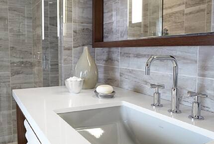 One Bedroom Penthouse Suite - Amazing Manhattan Location! - New York, New York