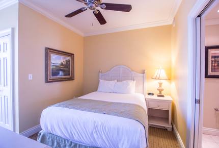 Emerald Grande at HarborWalk Village - 4 Bedroom Corner - Destin, Florida