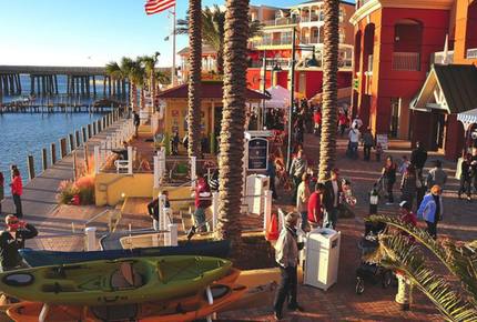 Emerald Grande at HarborWalk Village - 4 Bedroom Corner - Destin, Florida