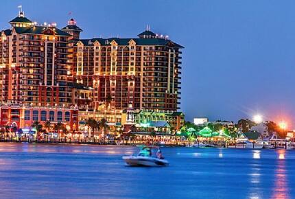 Emerald Grande at HarborWalk Village - 4 Bedroom Corner - Destin, Florida