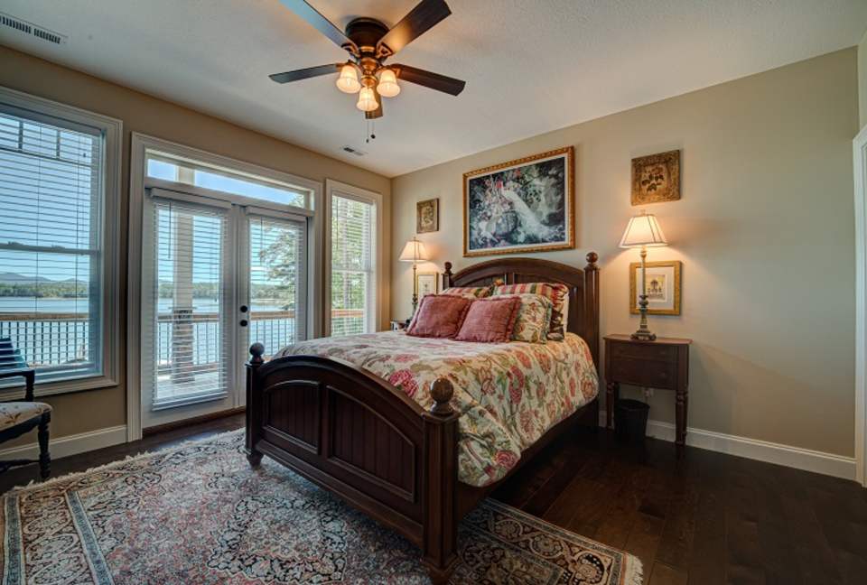 Lakeside Landing - Blairesville, Georgia