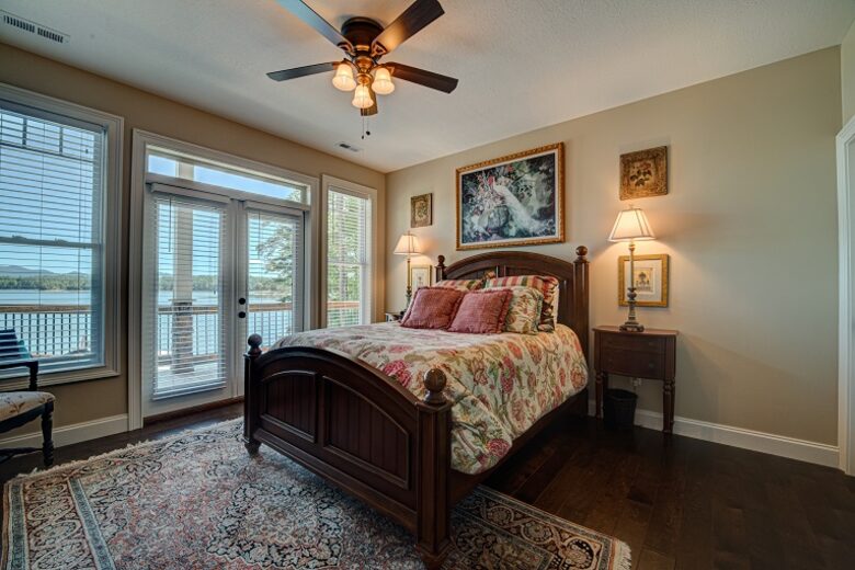 Lakeside Landing - Blairesville, Georgia