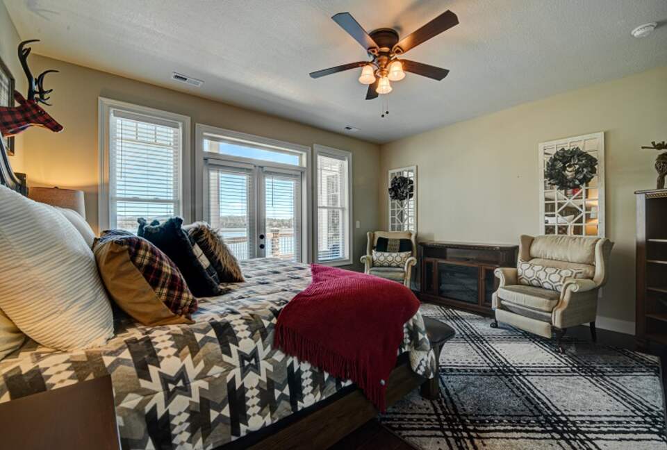 Lakeside Landing - Blairesville, Georgia