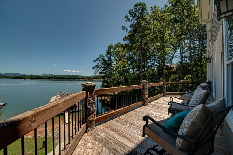 Lakeside Landing - Blairesville, Georgia