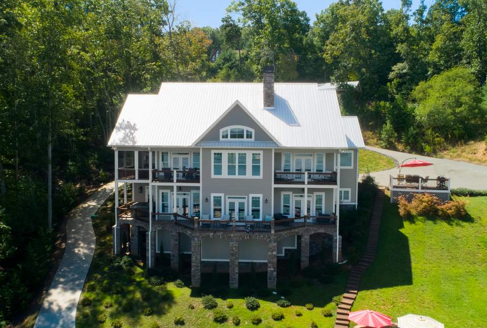 Lakeside Landing - Blairesville, Georgia