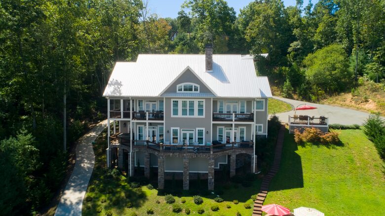 Lakeside Landing - Blairesville, Georgia