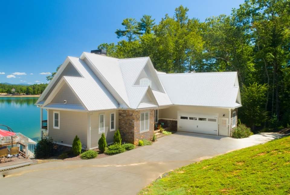 Lakeside Landing - Blairesville, Georgia