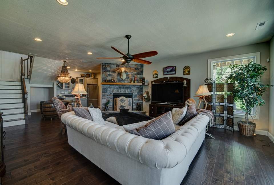 Lakeside Landing - Blairesville, Georgia