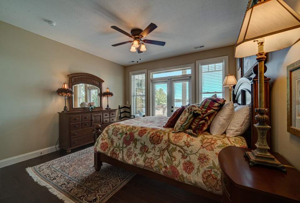 Lakeside Landing - Blairesville, Georgia