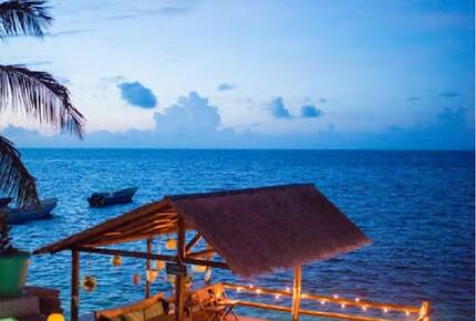 Secluded Island Beachfront House - Providencia, Colombia