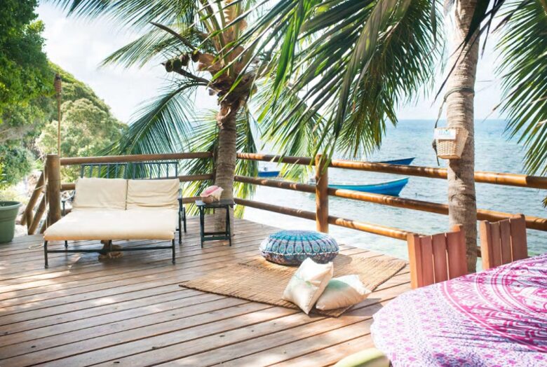 Secluded Island Beachfront House - Providencia, Colombia