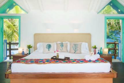 Secluded Island Beachfront House - Providencia, Colombia