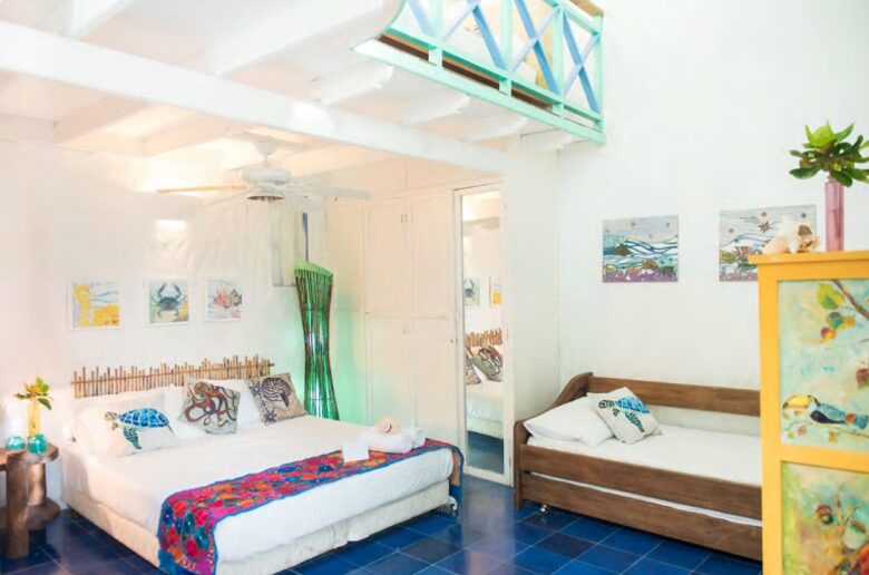 Secluded Island Beachfront House - Providencia, Colombia