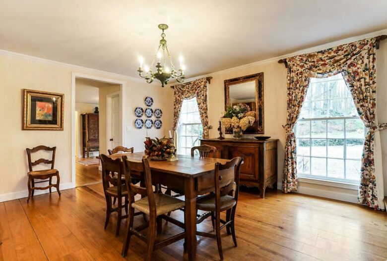 Bedford Country Home - Bedford Corner, New York