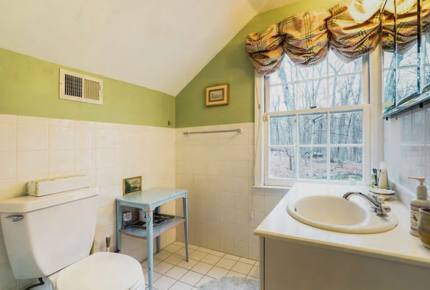 Bedford Country Home - Bedford Corner, New York