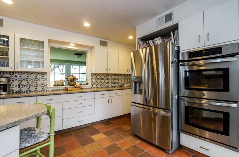 Bedford Country Home - Bedford Corner, New York