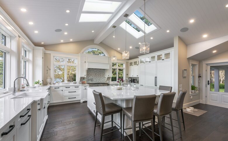 Seaside Serenity - Seabright, Canada