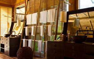 Bayview Pool Reserve at Soneva Kiri (R)