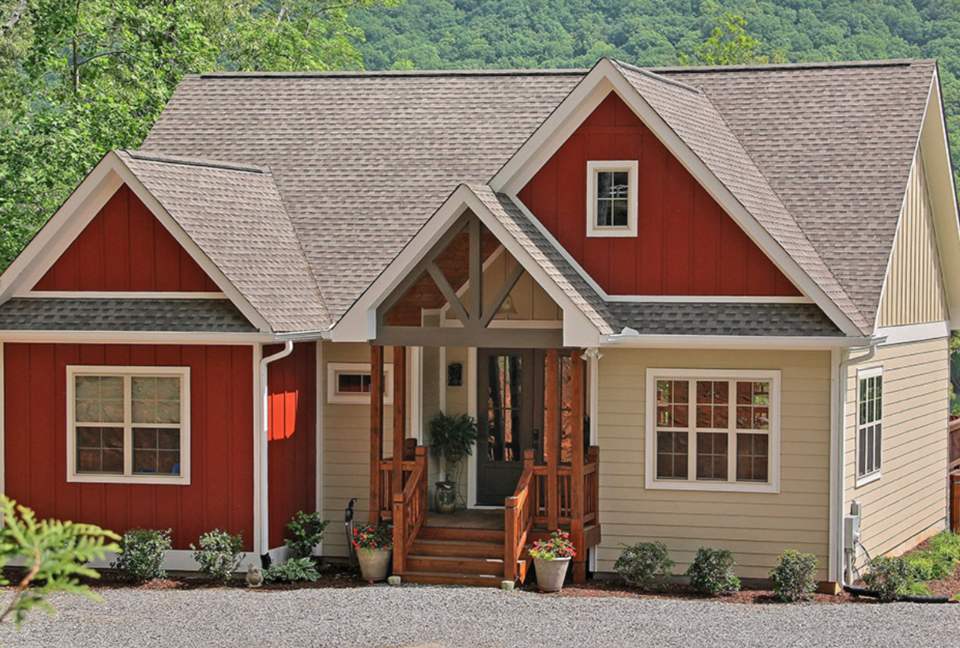 Hiawassee Lakefront Home - Hiawassee, Georgia