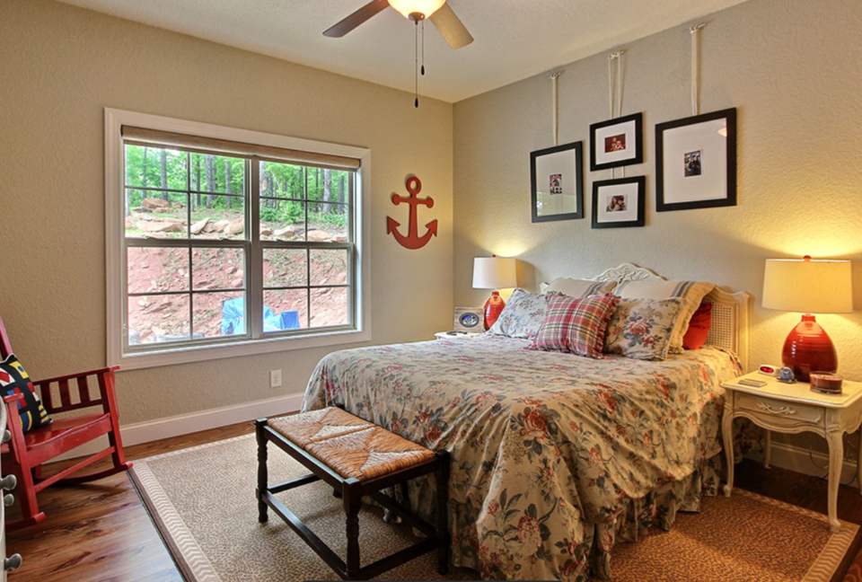 Hiawassee Lakefront Home - Hiawassee, Georgia