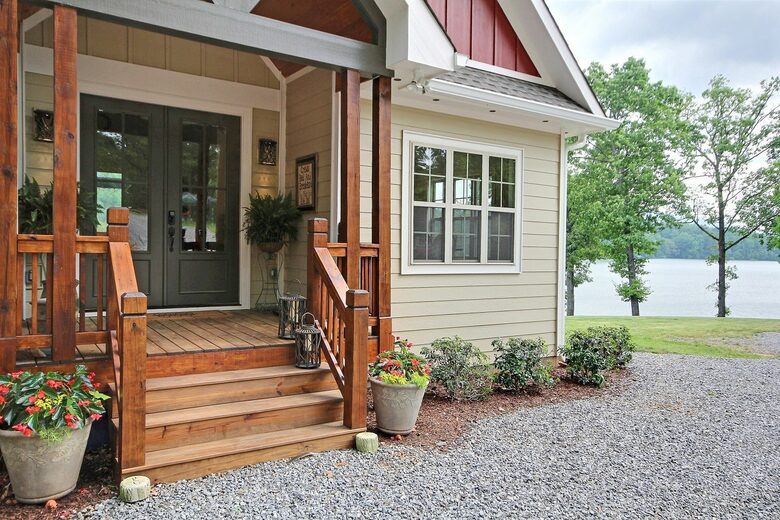 Hiawassee Lakefront Home - Hiawassee, Georgia