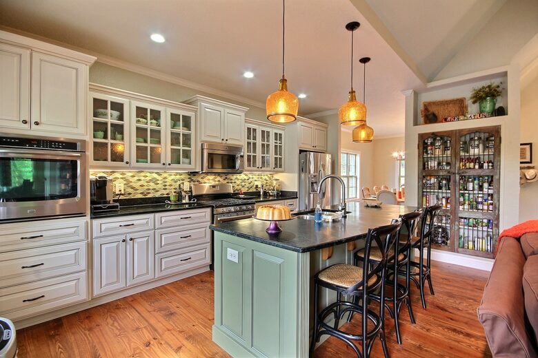 Hiawassee Lakefront Home - Hiawassee, Georgia