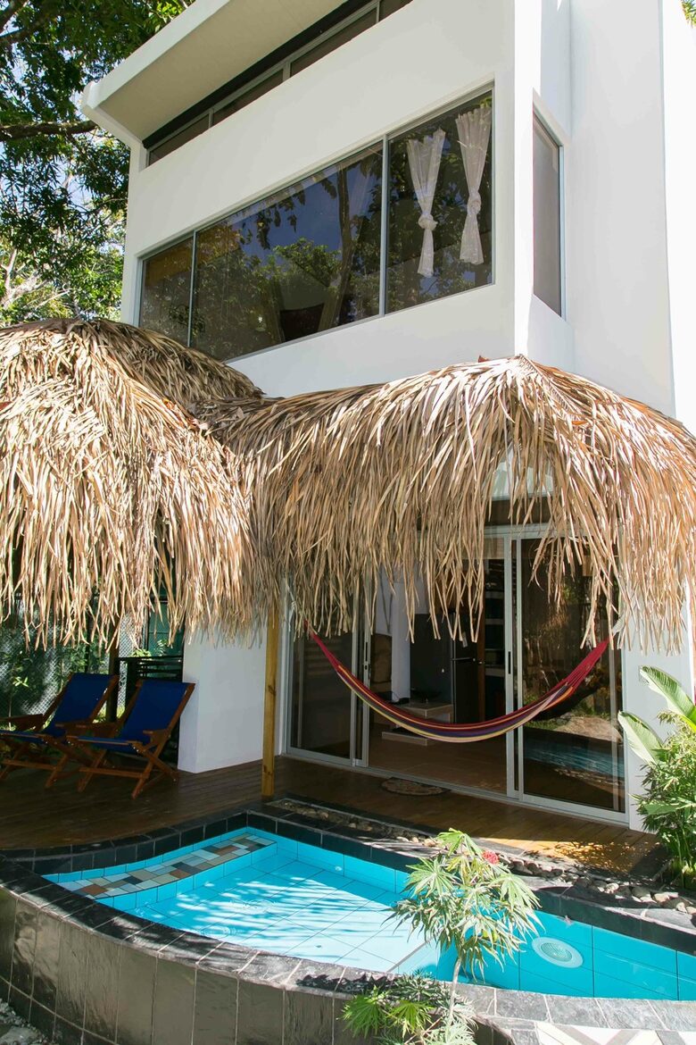 Beachfront, Be Happy! - Quepos/Manuel Antonio, Costa Rica