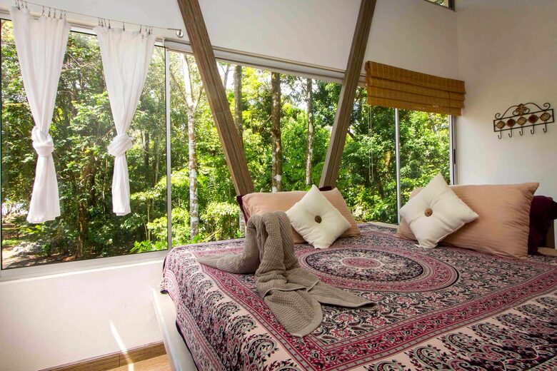 Beachfront, Be Happy! - Quepos/Manuel Antonio, Costa Rica