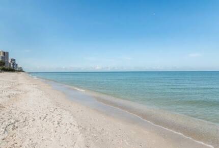 Naples Palm Breeze - Naples, Florida