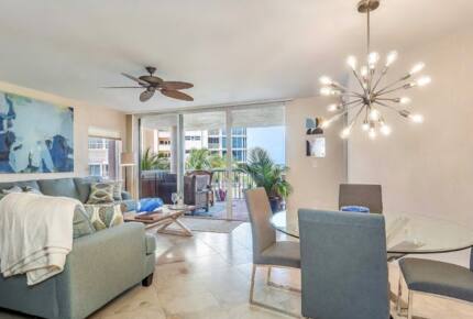 Naples Palm Breeze - Naples, Florida