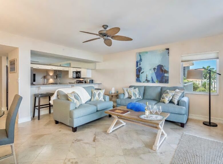 Naples Palm Breeze - Naples, Florida