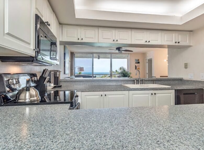 Naples Palm Breeze - Naples, Florida