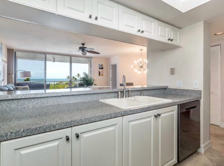 Naples Palm Breeze - Naples, Florida