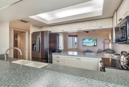 Naples Palm Breeze - Naples, Florida