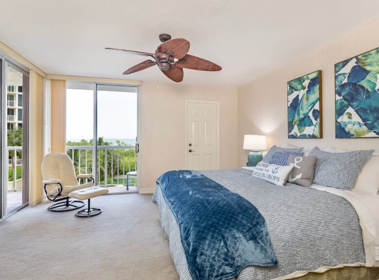 Naples Palm Breeze - Naples, Florida