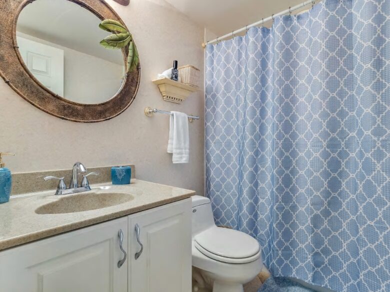 Naples Palm Breeze - Naples, Florida