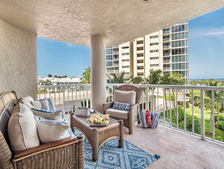 Naples Palm Breeze - Naples, Florida