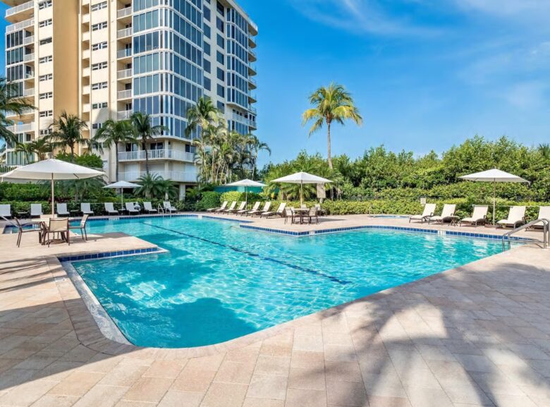 Naples Palm Breeze - Naples, Florida